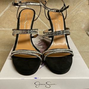Jessica Simpson women sandal strapped heels. Size 10